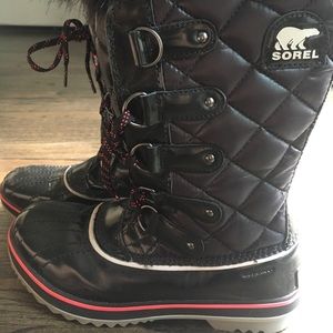 Sorel Women’s boots - Torino Style (worn once)